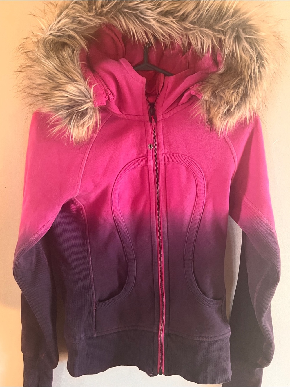 Lululemon Scuba Special Edition with Detachable fur hood